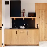 White Hills - Loftaffair Collection بيالكا تاترزانسكا