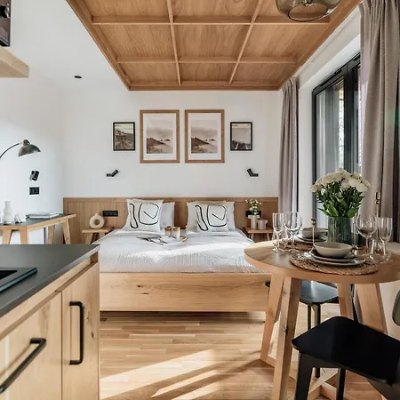 Runo Apartments & Spa, Odkryj-Bialke Lejlighedshotel 4*