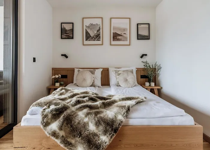 White Hills - Loftaffair Collection